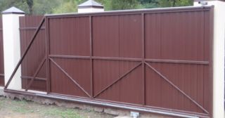 Купить откатные ворота из профнастила Сызрань, цена от 1726 руб.