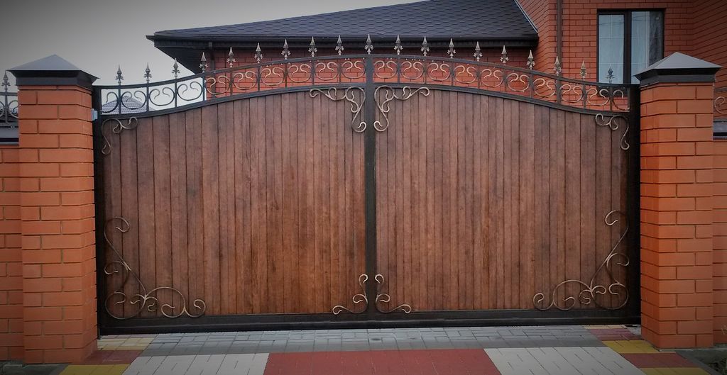 Купить простые ворота для дома: советы по выбору, установке и уходу в Сызрани от 32480 руб | ВоротМастер-Сзр